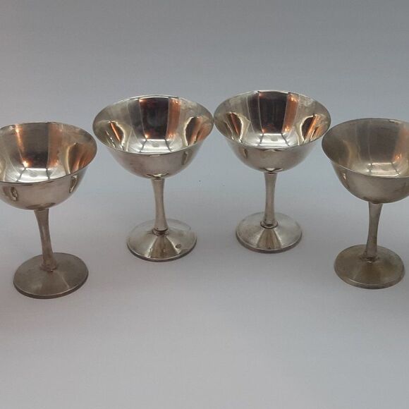 💎 2 for $60 💎 Set of 6 Silver Plated Wine Goblets - Picture 1 of 10